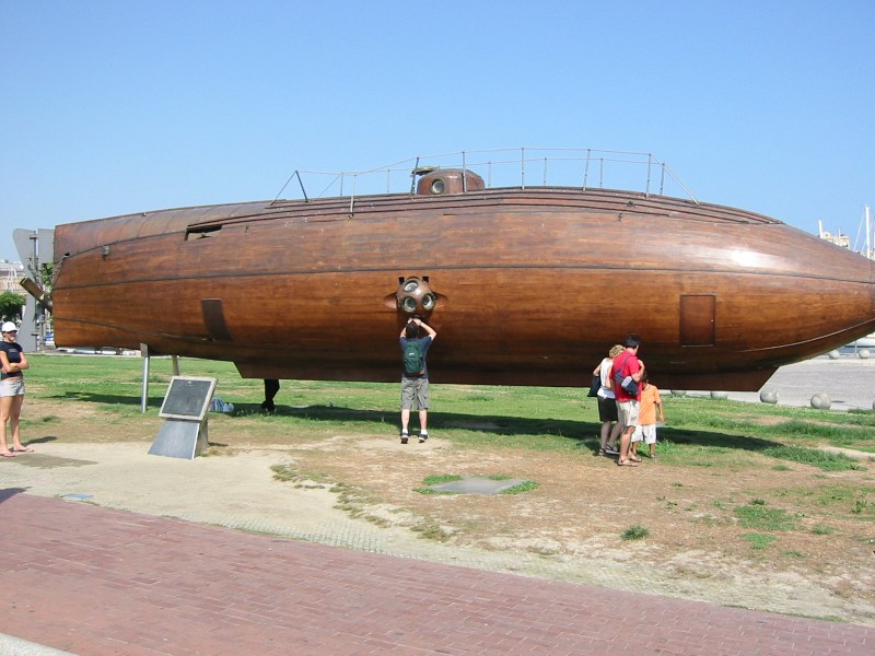 Wooden submarine