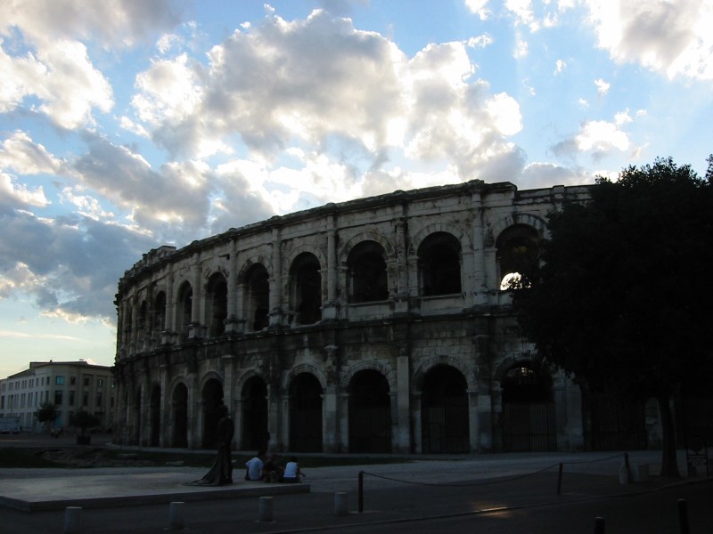 Arènes