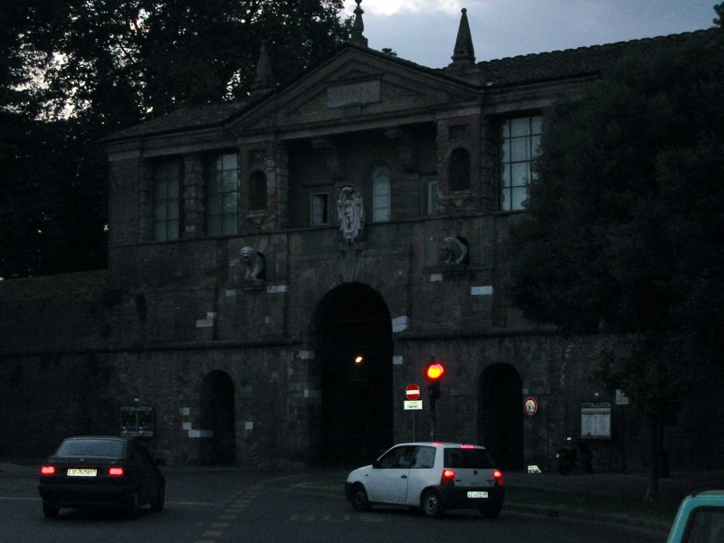 Porta San Pietro